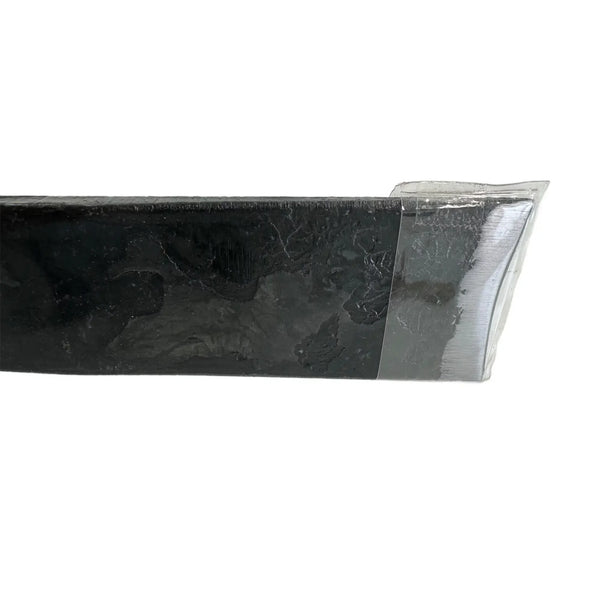 Azui-Root-Cutting-Axe-Vertical-Blade-Oak-Handle-Pickaxe-5-2024-04-18T01:38:06.148Z.webp