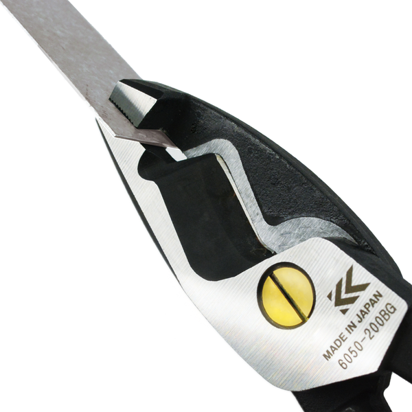 Fujiya-Kurokin-Cable-Pliers-VA-VVF-IV-Cable-Cutting-Tool-6050-200BG-4-2023-12-20T06:28:12.574Z.png