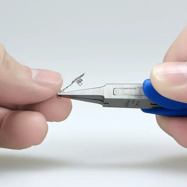 Godhand-Craft-Grip-Nippers-Tapered-Narrow-Metal-Cutters-CN-120-S-4-2026-04-09T07:19:34.249Z.webp