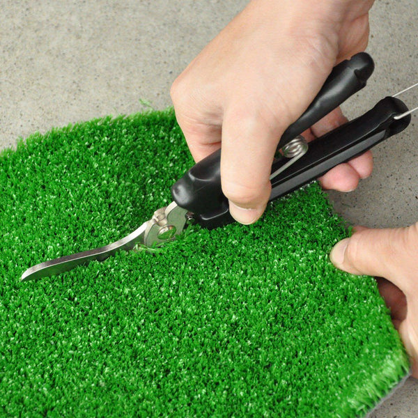 Hasegawa-Heavy-Duty-Serrated-Carpet-Cutter-50mm-NAW-205B-2-2023-12-22T01:16:09.785Z.jpg