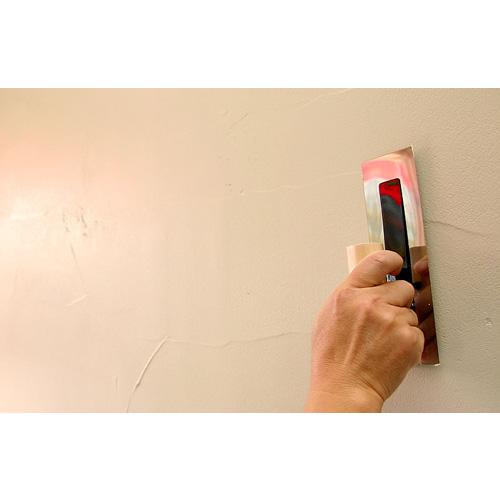 Kaneshika-Flexible-Square-Trowel-For-Plastering-and-Finishing-240mm-3-2025-01-23T04:14:34.195Z.jpg