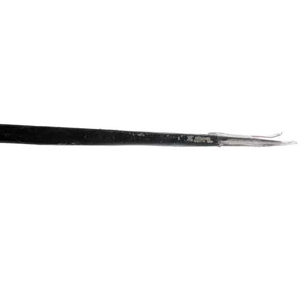 Azui-Root-Cutting-Axe-Vertical-Blade-Oak-Handle-Pickaxe-6-2024-04-18T01:38:06.148Z.webp