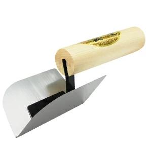 Kaneshika-3mm-Edge-Internal-Corner-Trowel-With-Wood-Handle-1-2026-02-10T06:53:23.764Z.jpg