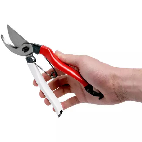 Okatsune-Secateurs-Japanese-Bypass-Pruning-Shears-210mm-104-2-2025-01-23T04:03:40.426Z.webp